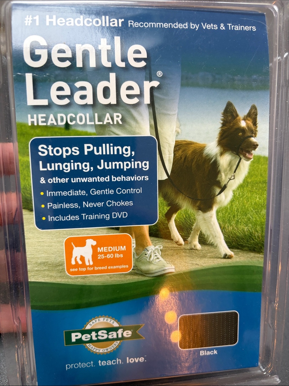 PetSafe Gentle Leader Headcollar - Black- medium 25-60 pounds with training book